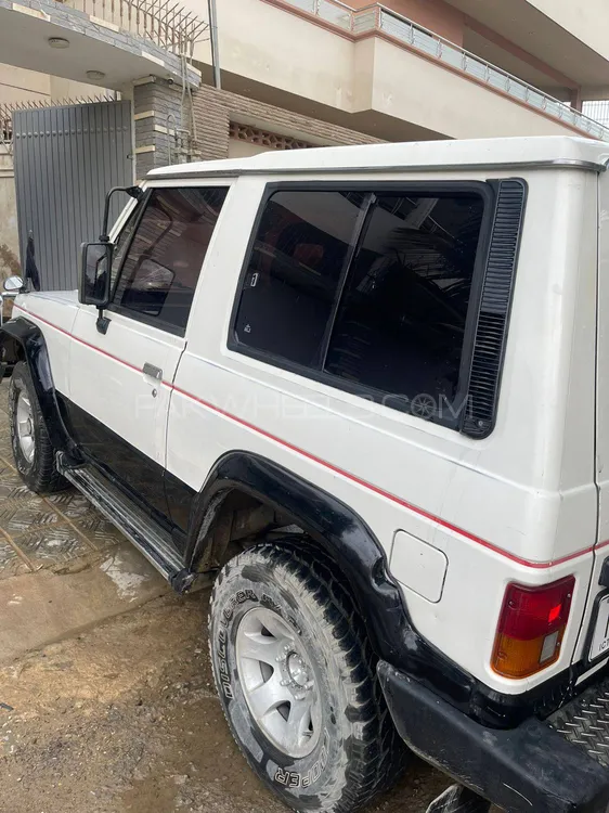 Mitsubishi Pajero 1987 for Sale in Karachi Image-1