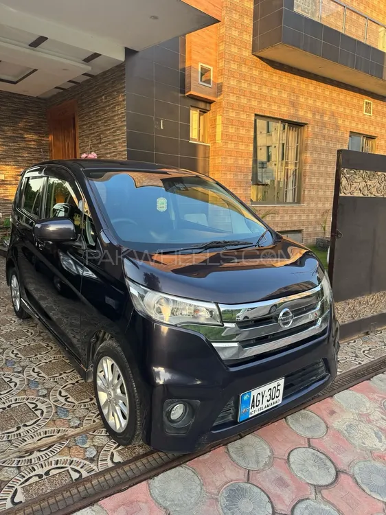 Nissan Dayz 2015 for Sale in Islamabad Image-1