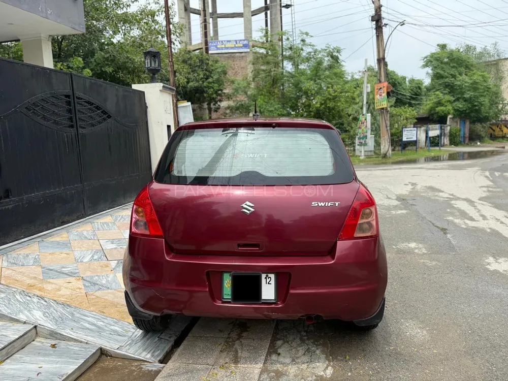 Suzuki Swift 2012 for Sale in Lahore Image-1