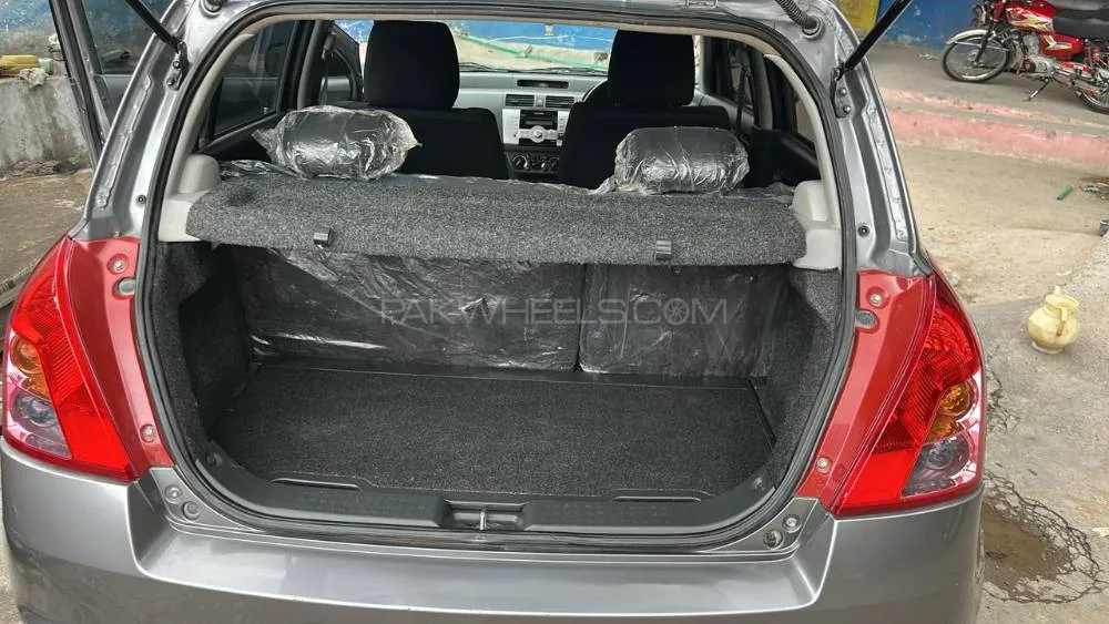 Suzuki Swift 2016 for Sale in Islamabad Image-1