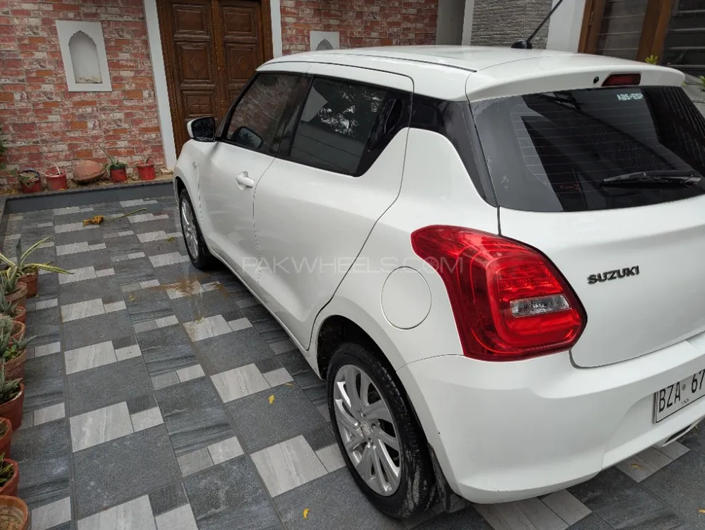 Suzuki Swift 2023 for Sale in Karachi Image-1