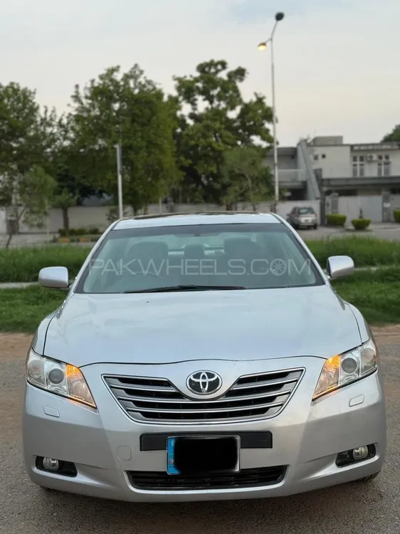 Toyota Camry 2007 for Sale in Islamabad Image-1