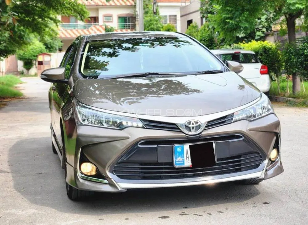 Toyota Corolla 2018 for Sale in Lahore Image-1