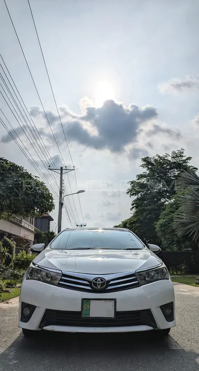 Toyota Corolla 2016 for Sale in Lahore Image-1