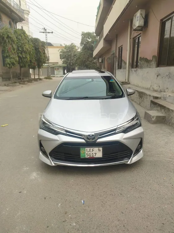 Toyota Corolla 2016 for Sale in Lahore Image-1