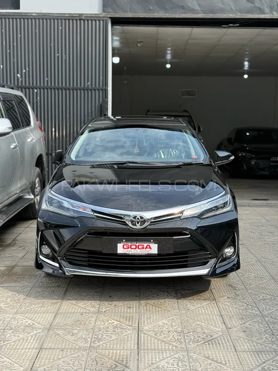Toyota Corolla 2025 for Sale in Islamabad Image-1