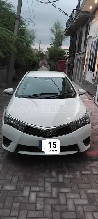 Toyota Corolla 2015 for Sale in Sargodha Image-1