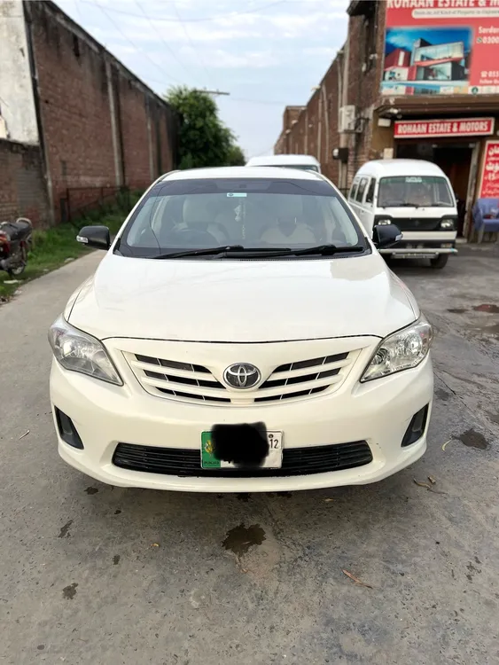 Toyota Corolla 2012 for Sale in Gujranwala Image-1