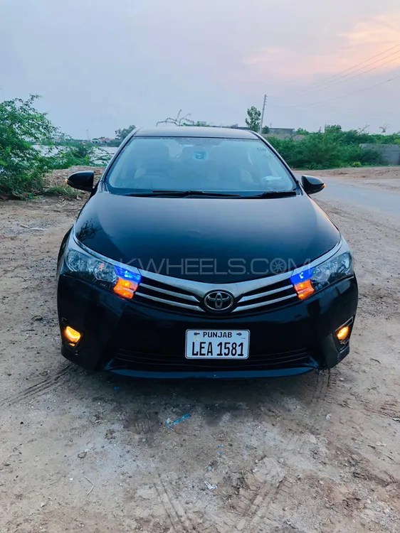 Toyota Corolla 2015 for Sale in Pind Dadan Khan Image-1