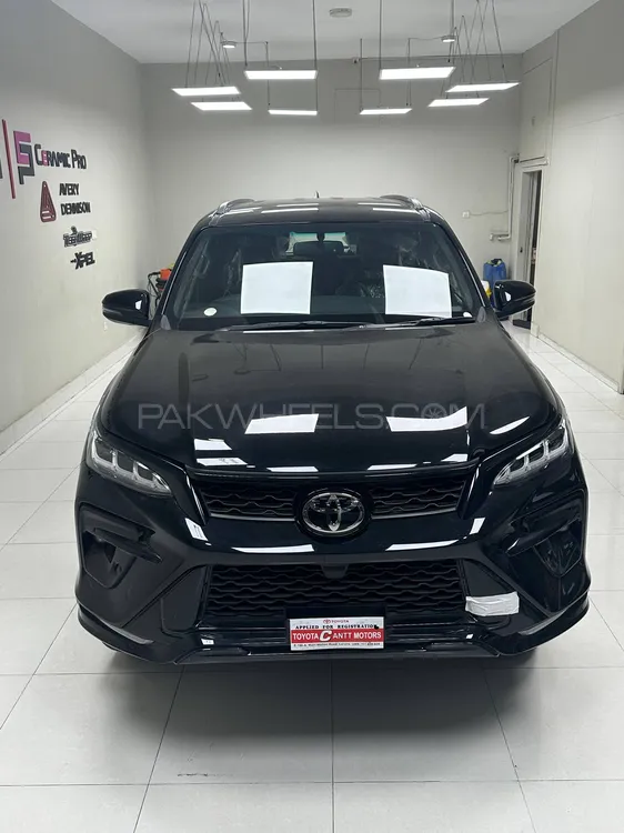 Toyota Fortuner 2023 for Sale in Islamabad Image-1