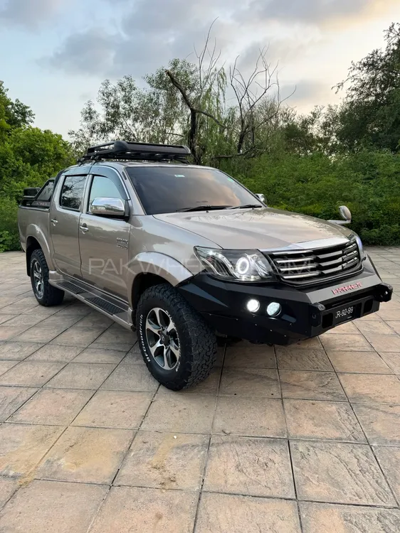 Toyota Hilux 2008 for Sale in Islamabad Image-1