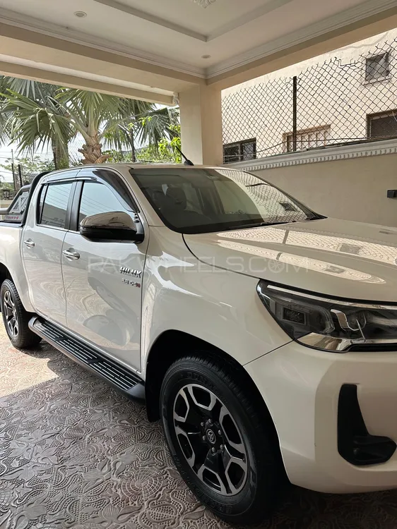 Toyota Hilux 2021 for Sale in Lahore Image-1
