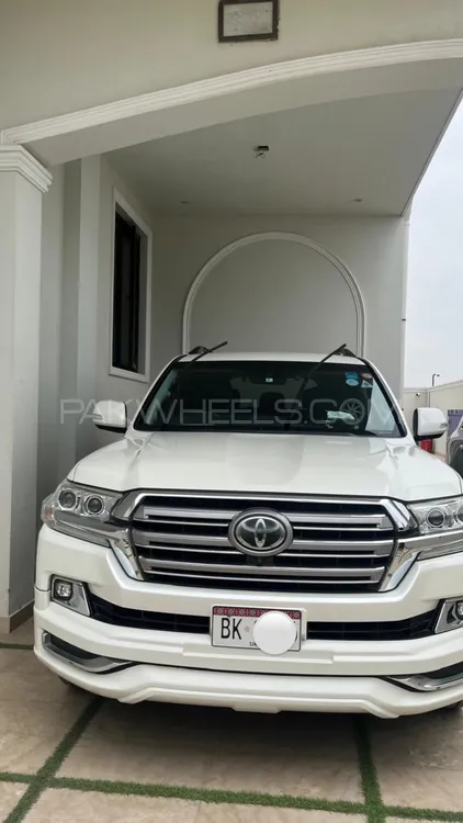 Toyota Land Cruiser 2016 for Sale in Karachi Image-1