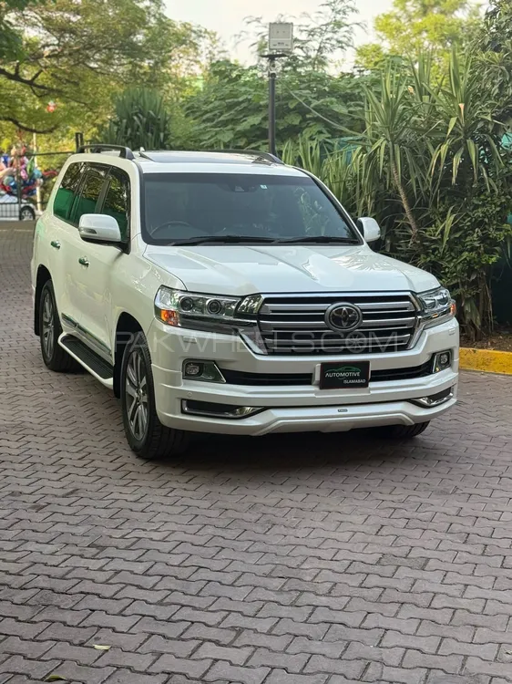 Toyota Land Cruiser 2021 for Sale in Islamabad Image-1