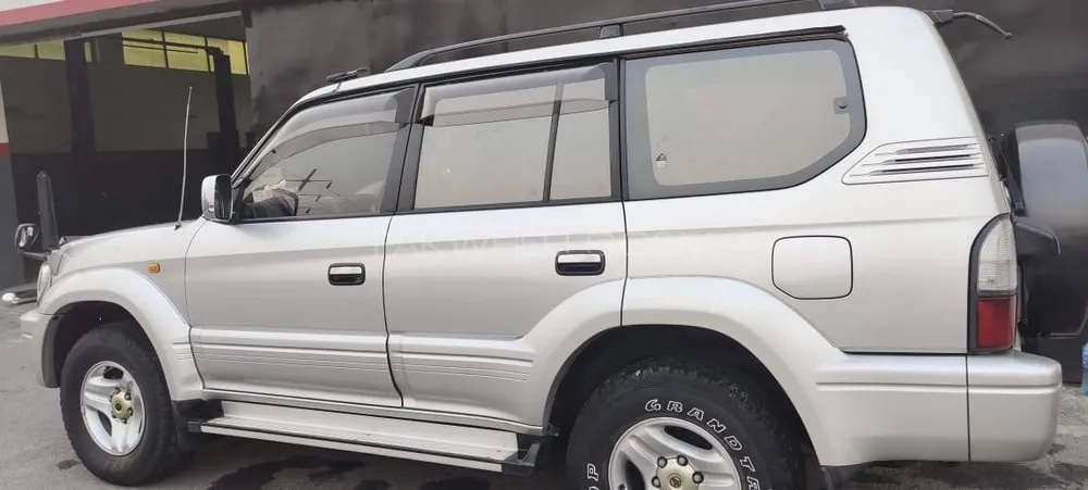 Toyota Prado 2001 for Sale in Sheikhupura Image-1