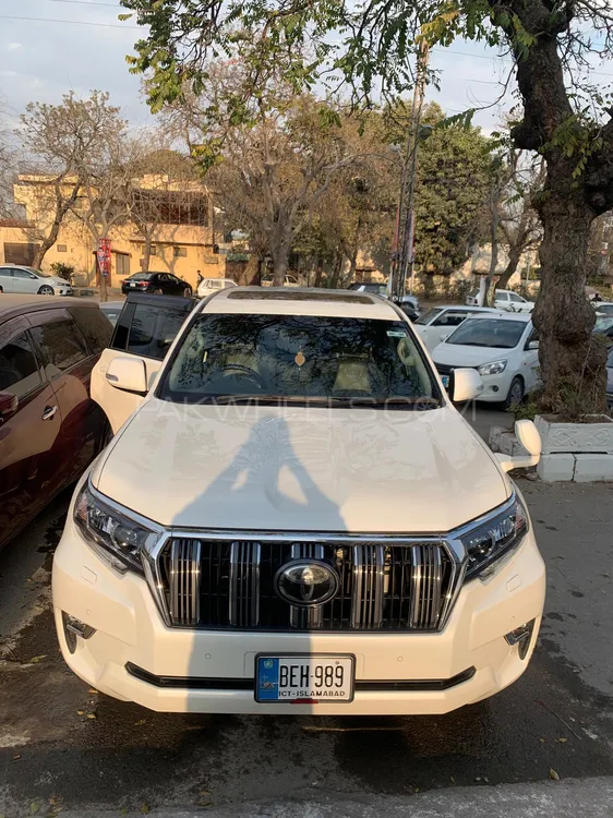 Toyota Prado 2019 for Sale in Islamabad Image-1