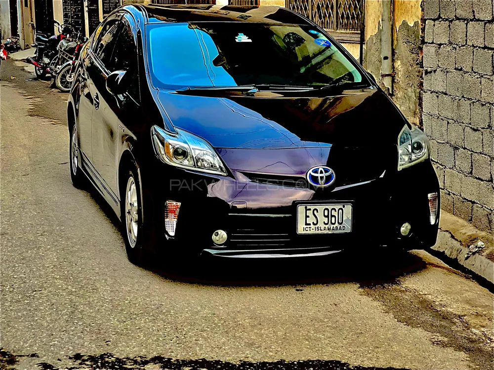 Toyota Prius 2012 for Sale in Peshawar Image-1
