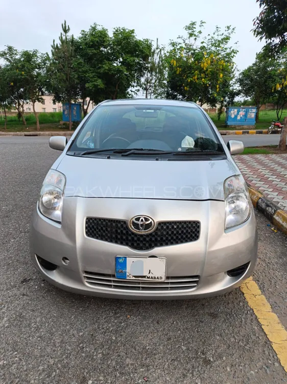 Toyota Vitz 2006 for Sale in Islamabad Image-1