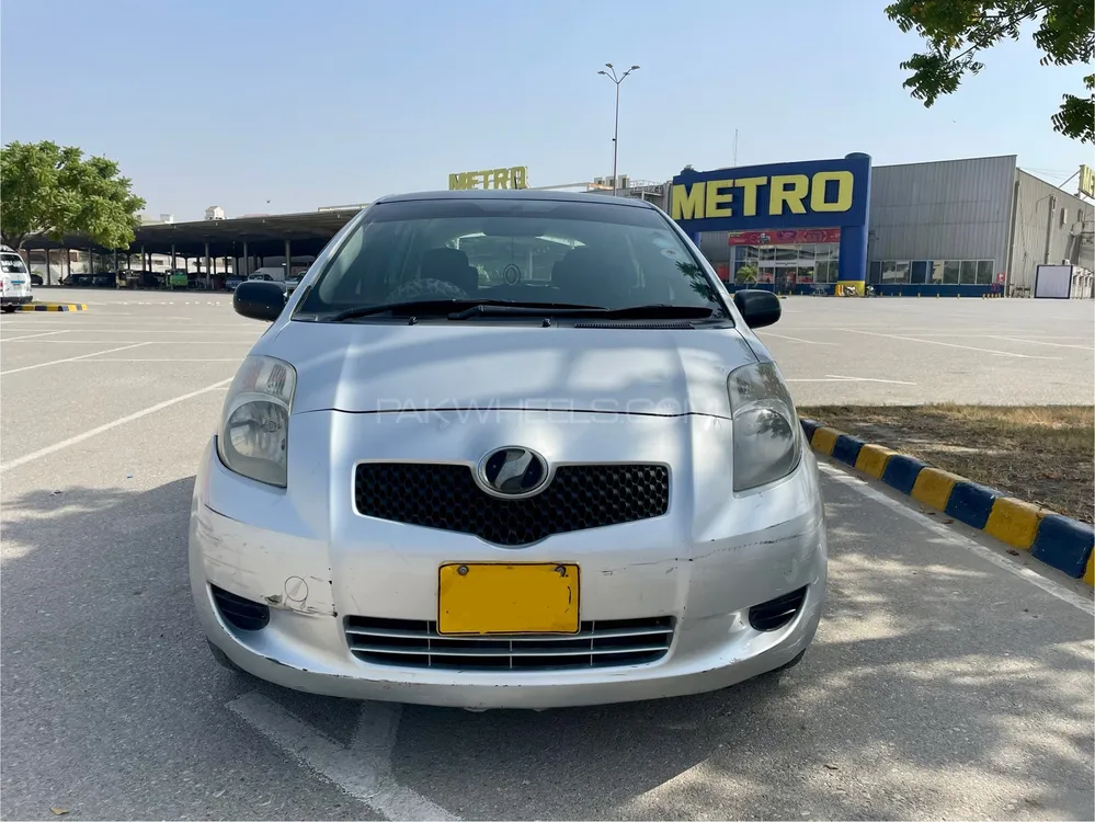 Toyota Vitz 2006 for Sale in Karachi Image-1