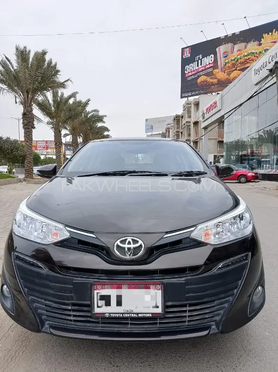 Toyota Yaris Sedan 2022 for Sale in Karachi Image-1