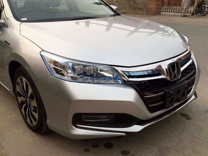 Honda Accord 2013 for Sale in Faisalabad Image-1