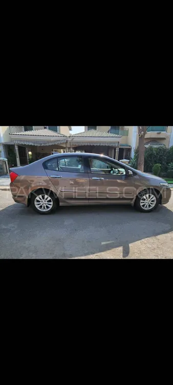 Honda City 2017 for Sale in Lahore Image-1