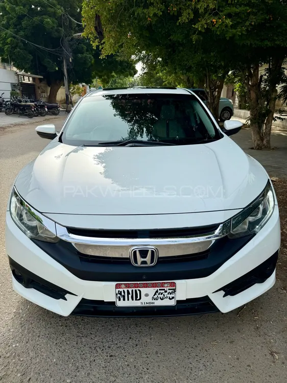 Honda Civic 2018 for Sale in Karachi Image-1