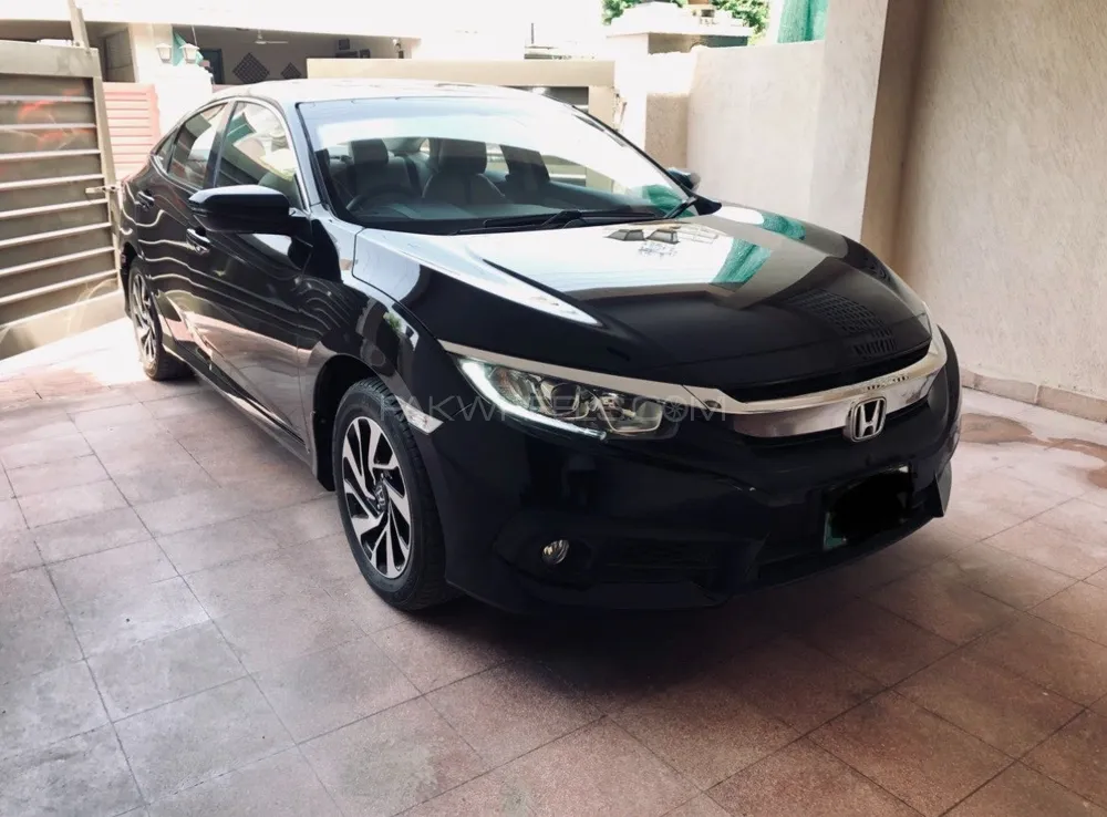 Honda Civic 2018 for Sale in Lahore Image-1