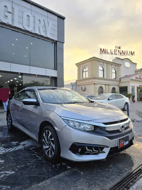 Honda Civic 2018 for Sale in Islamabad Image-1