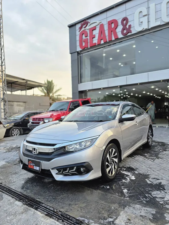 Honda Civic 2018 for Sale in Islamabad Honda Civic 2018 for Sale in Islamabad Image-2