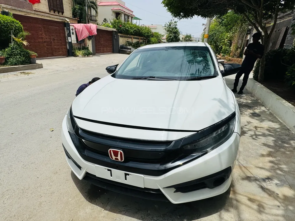 Honda Civic 2016 for Sale in Karachi Image-1