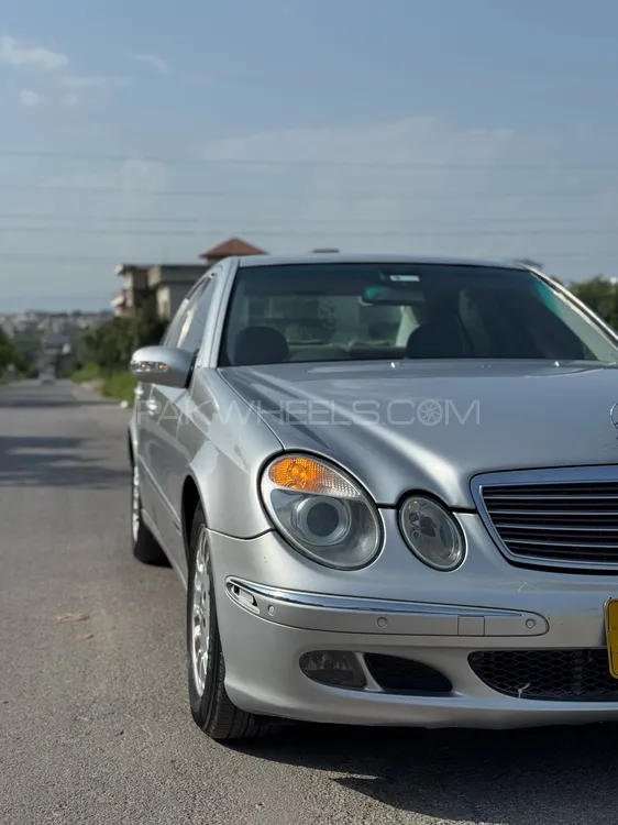 Mercedes Benz E Class 2003 for Sale in Islamabad Image-1