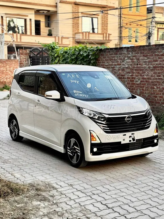 نسان ڈیز 2024 for Sale in سیالکوٹ Image-1