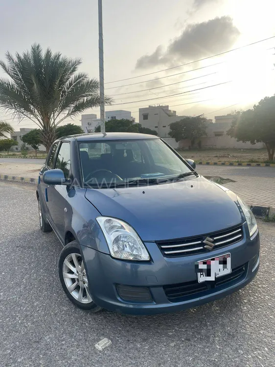 Suzuki Swift 2011 for Sale in Karachi Image-1