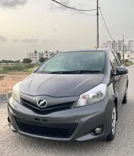 Toyota Vitz F 1.0 2012 for Sale
