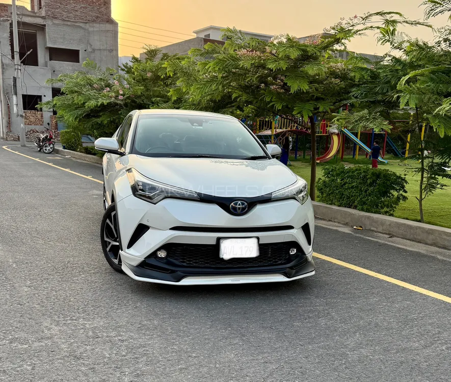 Toyota C-HR 2018 for Sale in Multan Image-1