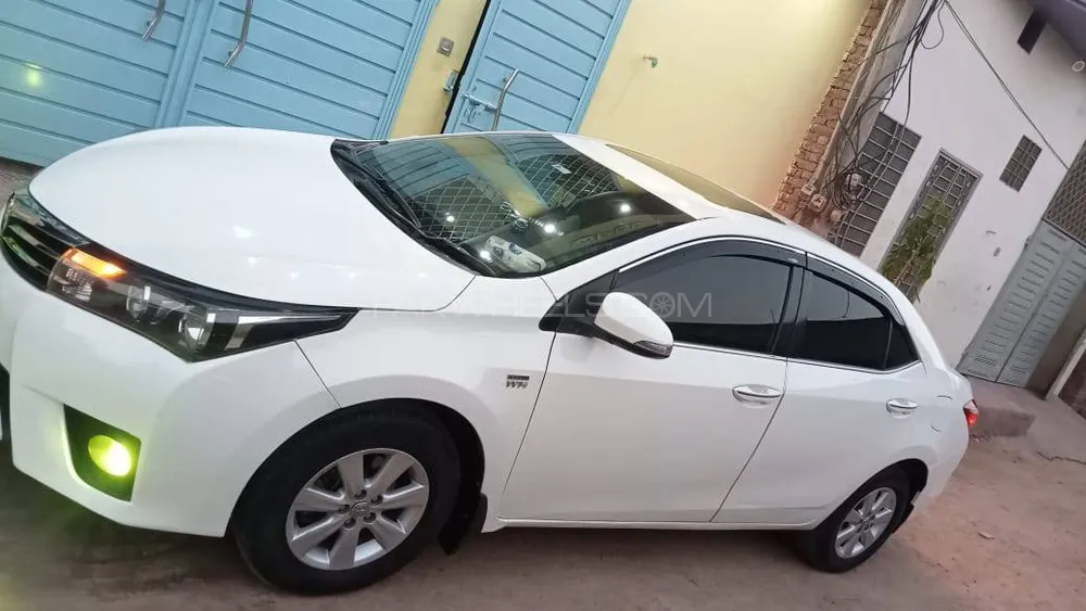Toyota Corolla 2016 for Sale in Multan Image-1
