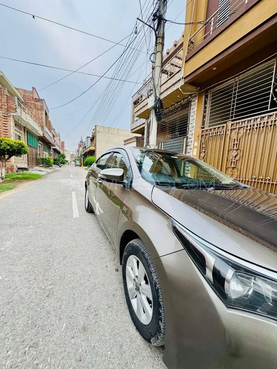 Toyota Corolla 2014 for Sale in Faisalabad Image-1
