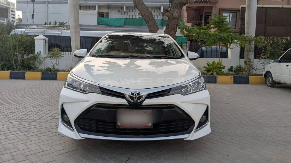 Toyota Corolla 2021 for Sale in Karachi Image-1
