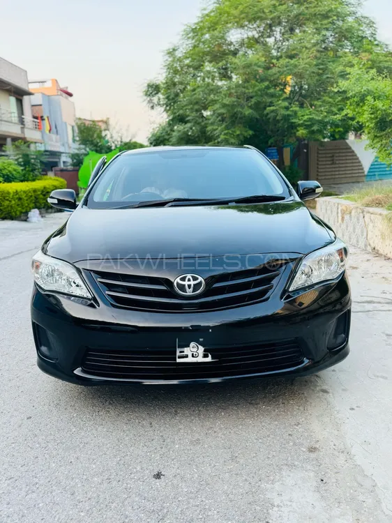 Toyota Corolla 2011 for Sale in Islamabad Image-1
