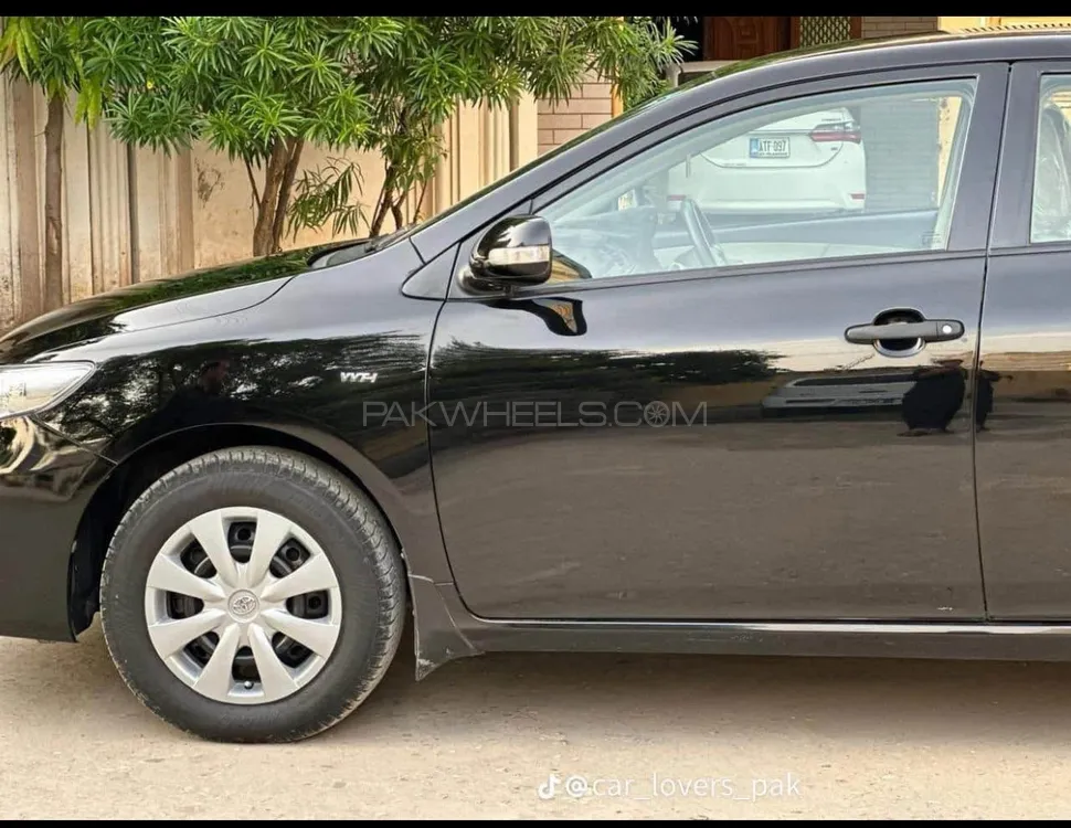 Toyota Corolla 2011 for Sale in Islamabad Image-1