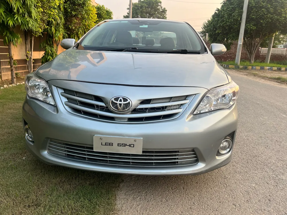 Toyota Corolla 2013 for Sale in Lahore Image-1