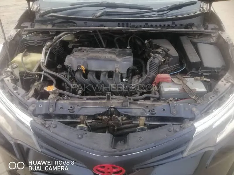 Toyota Corolla 2015 for Sale in Lahore Image-1