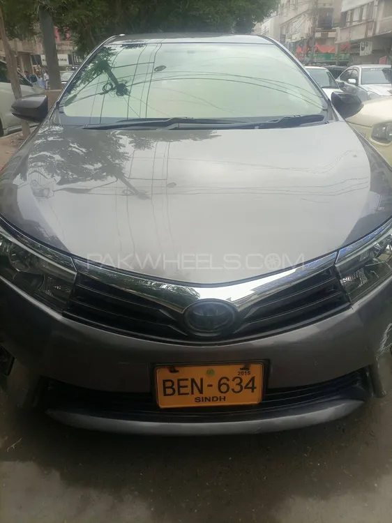 Toyota Corolla 2015 for Sale in Karachi Image-1