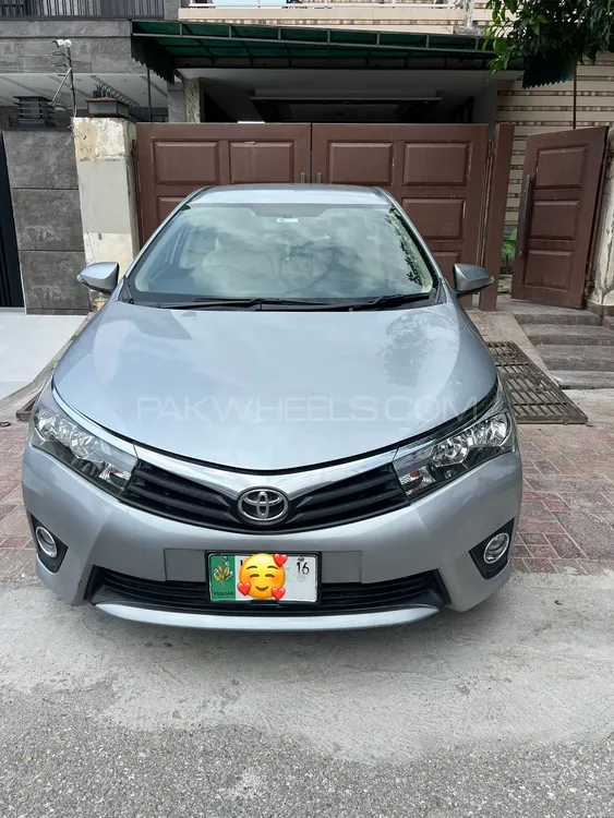 Toyota Corolla 2016 for Sale in Lahore Image-1