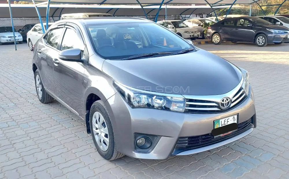 Toyota Corolla 2016 for Sale in Multan Image-1