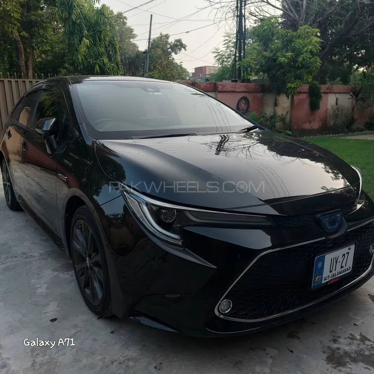 Toyota Corolla 2020 for Sale in Lahore Image-1