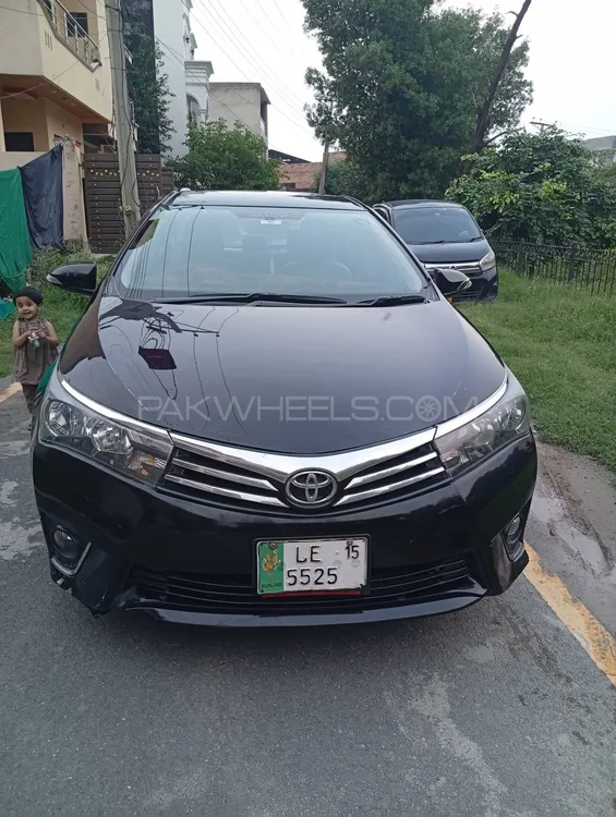 Toyota Corolla 2015 for Sale in Lahore Image-1