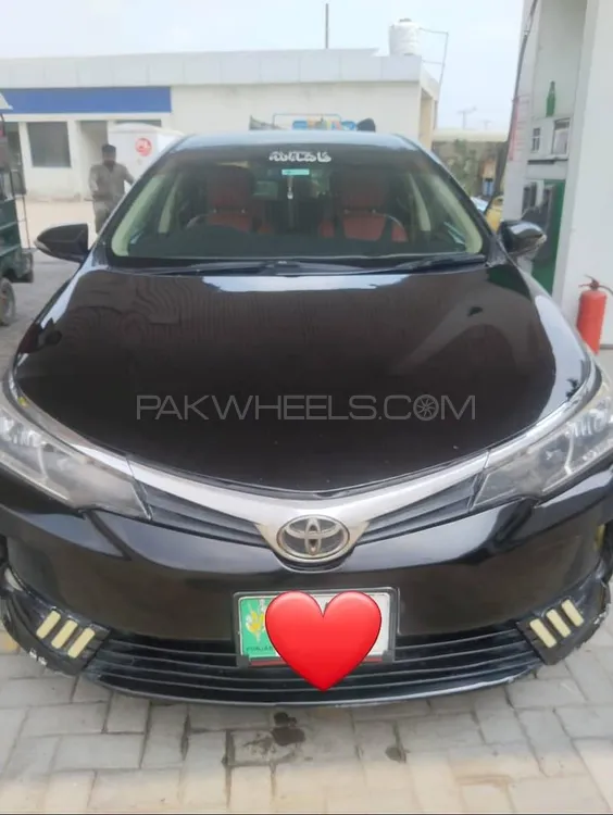 Toyota Corolla 2018 for Sale in Faisalabad Image-1
