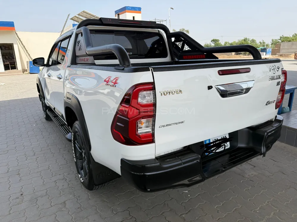 Toyota Hilux 2020 for Sale in Arifwala Image-1